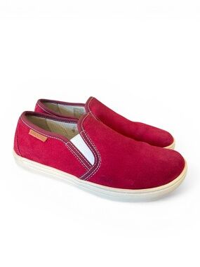 Birkenstock Oswego Red Suede Comfort
Slip On Shoes 37 cranberry / berry color